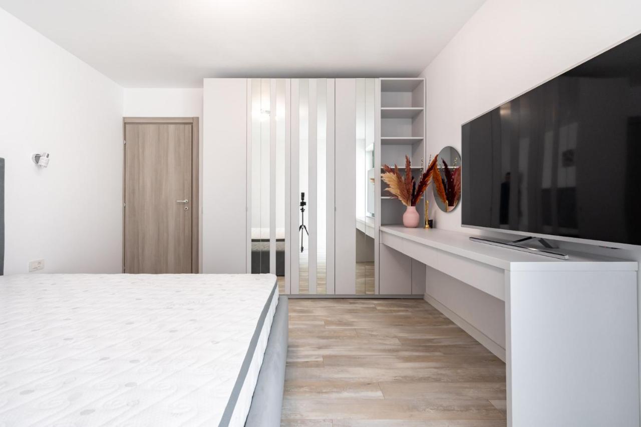 Central Apartment Diamond Bucarest Exterior foto